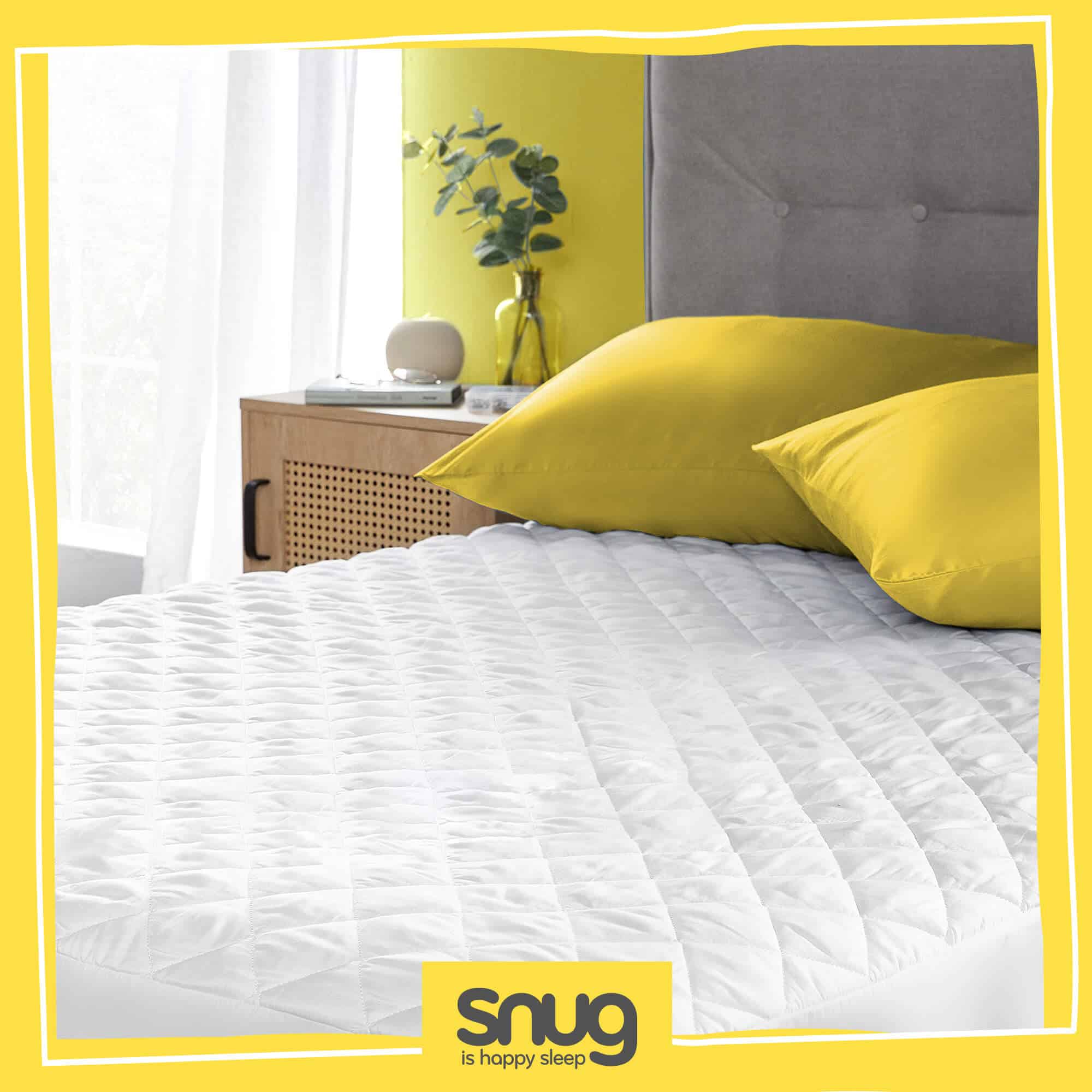 Snug Deeply Dreamy Mattress Protector